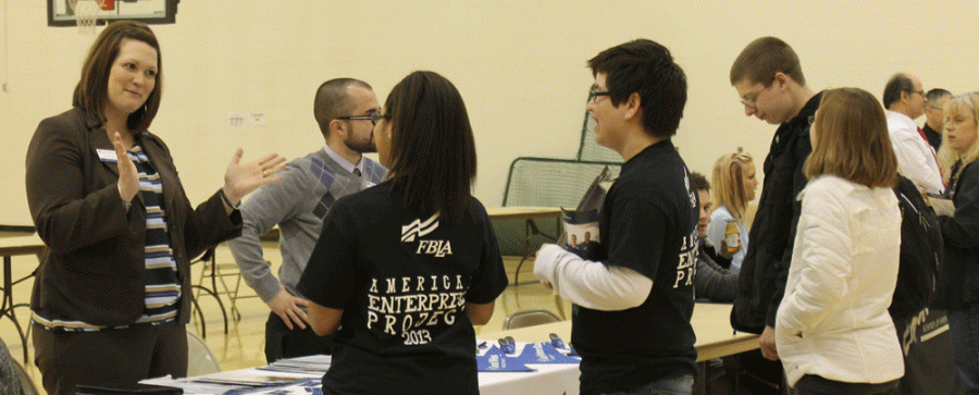 College fair introduces students to their future