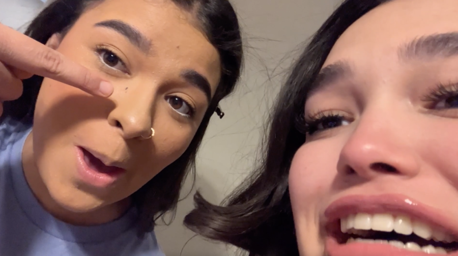Vlog: Videographer Eve Seitz and friends get ready for prom
