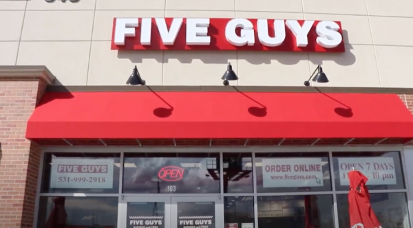 The Thunderbeat reviews Bellevues new Five Guys