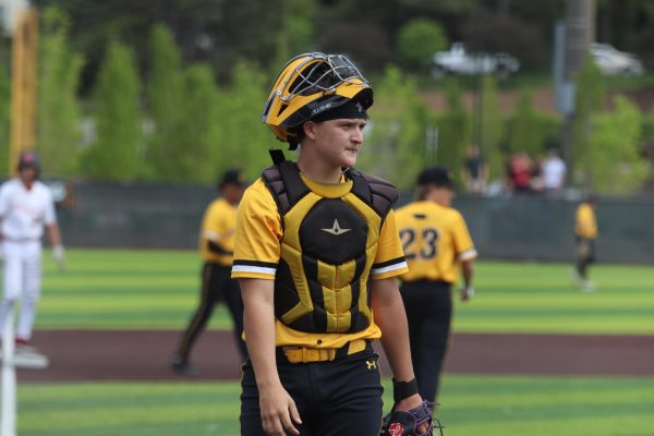 FOCUS. Sophomore BRODY NORTHUP plays baseball.